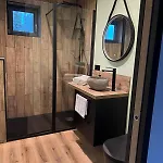 Apartman Avec Piscine Et Privatif Exterieur 4 Personnes Lestrem